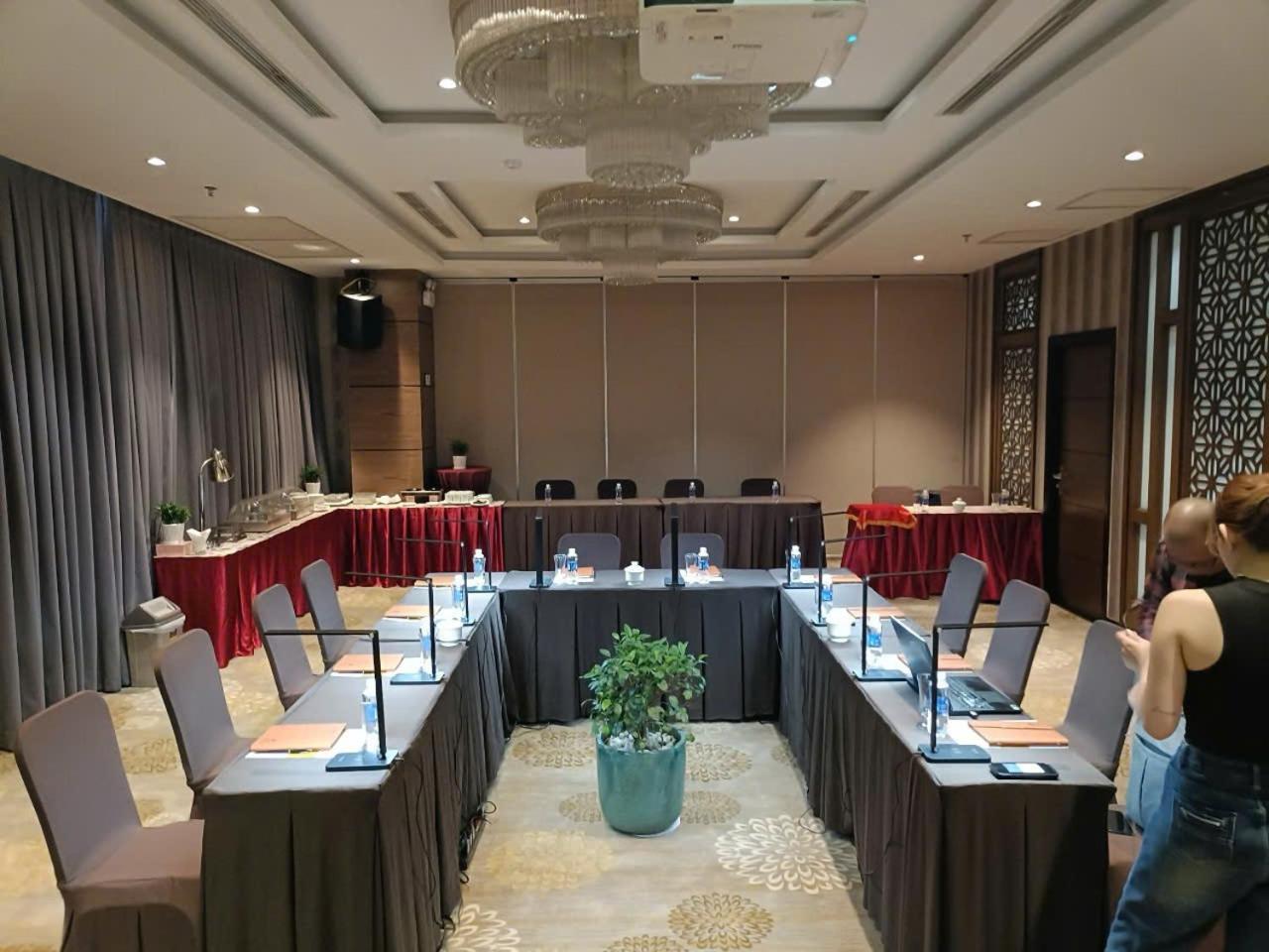 8B Hotel & Spa 胡志明市 外观 照片